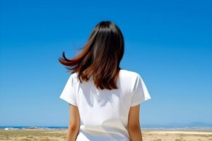 後ろ姿 写真　心理